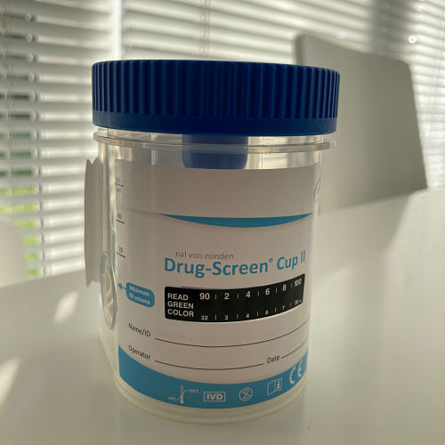 urine drug test cup